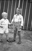 1937-11 kinderen R. Algra 3 maal 04