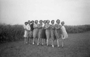 1944-04 Poelgroep bij Brekken 06